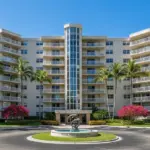 Keyu Zhang 6121 Balboa Cir Apt 306