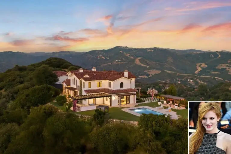 Bella Thorne House